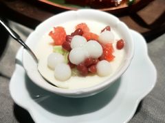 -小厨娘淮扬菜(河西奥美大厦店)