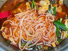 -铁锅哥米线