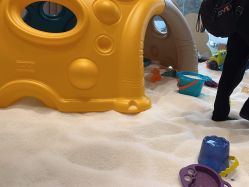 -奈尔宝家庭中心·亲子餐厅(鄞州万达店)