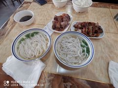 -香辉食馆(新兴路店)