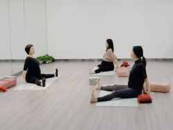 -爱尔乐美孕产瑜伽·普拉提