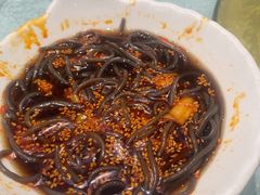 -马尔龙新疆饭店·清真(瑞景店)