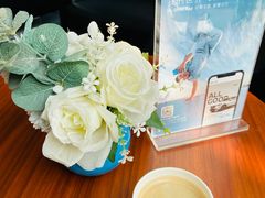 -上海宝信宝马4S店