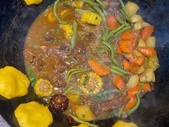 -刘小亮东北铁锅炖(金楠天街第六分店)