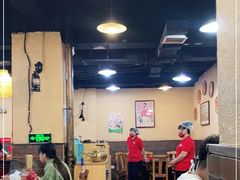 大堂-东镇老火锅(长春路首店)