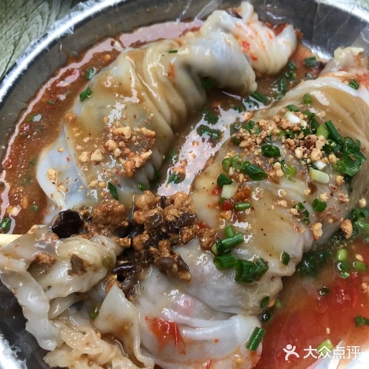 不吹不捧‼️是南宁本地人都爱去的卷筒粉店