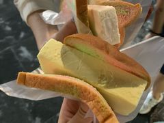 -詹爷爷乌节路街头冰淇淋