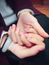 -手牵手美甲