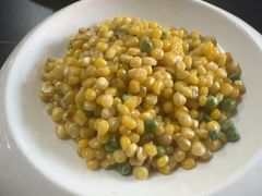 -雪湖煜辰鱼头老店(雪野湖店)