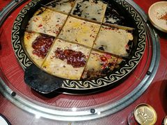 牛油全红汤锅底-黄家码头老火锅(解放碑旗舰店)