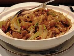 麻辣鸡煲-峨嵋一派