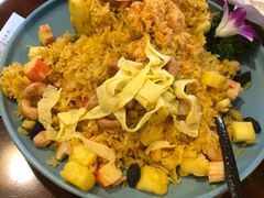 菠萝海鲜炒饭-苏梅花园(群星城店)