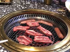 -黑牛の場烤肉(摩天活力城店)