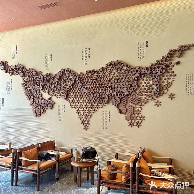 不愧是茶饮界的爱马仕!被正弘城的眷茶臻选店震惊到了