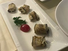 奶酪茄子卷-老井俄式餐厅