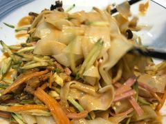 东北大拉皮-双合园·海鲜水饺青岛菜(万佳广场店)