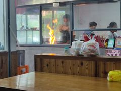 -何永光123鲜牛肉馆(1号店)
