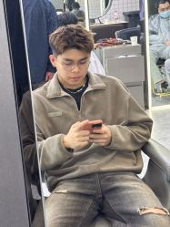 -藤野造型烫发染发