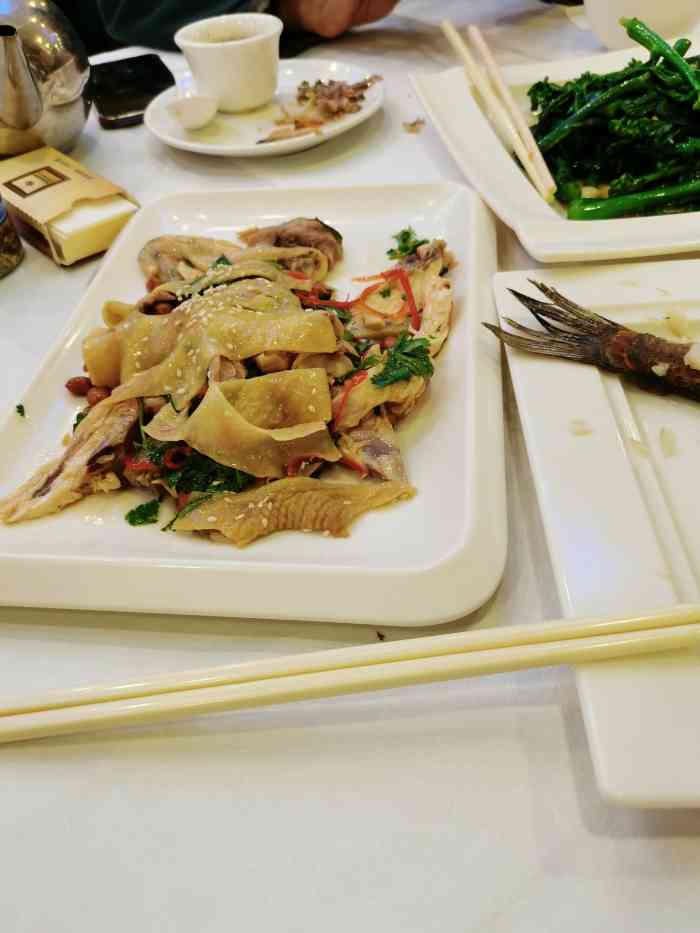 竹溪家宴酒家(应元路店)-"人很多,当天中午订房间都只能订到一间跟其.