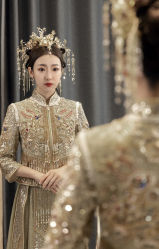 -莫小姐婚纱