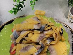 -金滏山烤肉·海鲜·火锅自助餐厅(襄阳万达店)