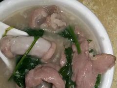 -标记美食新鲜猪杂(兴南大道店)