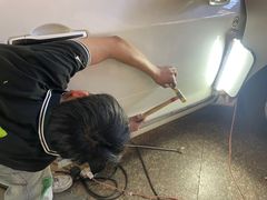 -鲨鱼皮汽车凹陷玻璃修复(静安店)