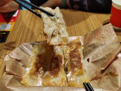 铁板鸡汁锅贴-遇见小面(深圳中心书城店)