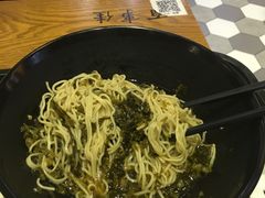 -百事佳烧鸭牛腩(上海虹桥站店)