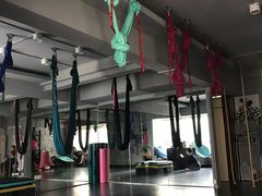 -舞佳舞空中瑜伽馆