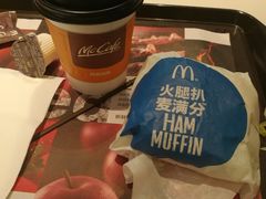 -麦当劳(七宝乐购店)