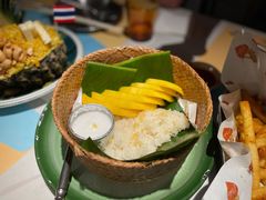 树上芒果糯米饭-POKIPOKI泰食谷仓东南亚菜(侨香店)