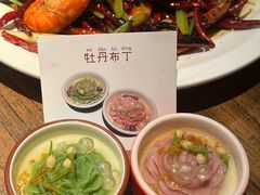 -麻辣总动员·川派海鲜·现炒浇头面·自贡菜(五彩城店)