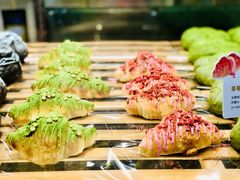 草莓脆皮可颂-奈雪的茶(青岛卓悦里INTOWN店)