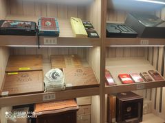 -哈瓦那雪茄酒廊超市(武汉天地分店)