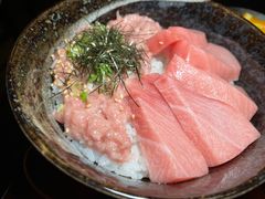 吞拿鱼大腩拼鱼蓉定食-定食Doraya(骆克道店)