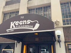 -Keens Steakhouse