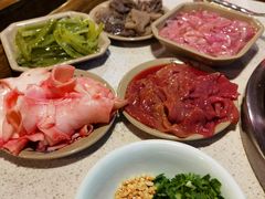 -九尺赵老四鲜鹅肠火锅