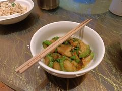 -洞庭土菜小炒馆(易发广场店)