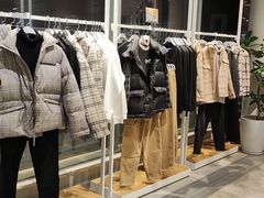 -美特斯邦威(新天地购物中心店)