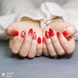 -Pink You美甲洗眉纹绣定制中心