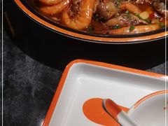 -胖哥俩肉蟹煲(长沙高铁吾悦广场店)