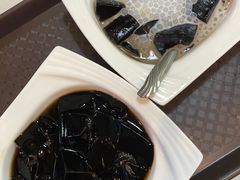 -梧州双钱龟苓膏(丽港航母店)