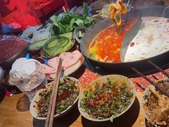 -赵美丽·重庆社区火锅·直营店(火车东站·中豪国际店)