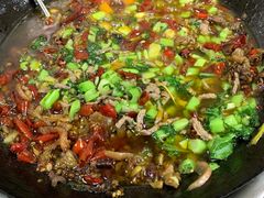 青菜牛肉-鹏林天龙鸡杂