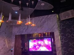-K+全国连锁KTV(绿地缤纷天地店)