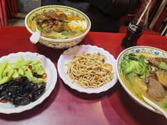 -金杨拉面王小吃面馆·牛三宝面·红烧牛肉粉
