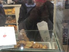 -上海哈尔滨食品厂(汇联商厦店)