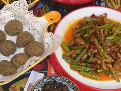 -弘烨 贵州酸汤 鱼火锅(东财店)