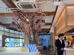 -蜜桃餐厅·伴山(湖滨商业街店)